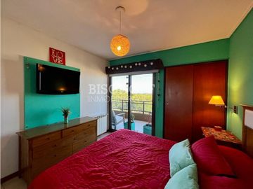 EXCLUSIVO DEPARTAMENTO 4 AMBIENTES CON VISTA AL MAR Y AL BOSQUE