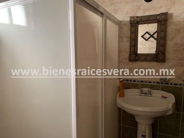 CASA EN VENTA EN TEQUISQUIAPAN EN GRANJAS RESIDENCIALES CRIS