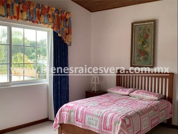 CASA EN VENTA EN TEQUISQUIAPAN EN GRANJAS RESIDENCIALES CRIS