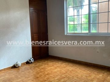 CASA EN VENTA EN TEQUISQUIAPAN EN GRANJAS RESIDENCIALES CRIS