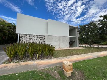 Casa en venta en Yucatán Country Club