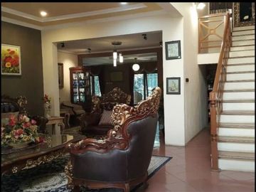 Rumah Siap Huni Bersih & Terawat,Ada Taman Depan & Belakang Di Pondok Labu