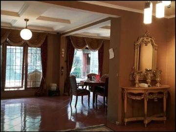 Rumah Siap Huni Bersih & Terawat,Ada Taman Depan & Belakang Di Pondok Labu