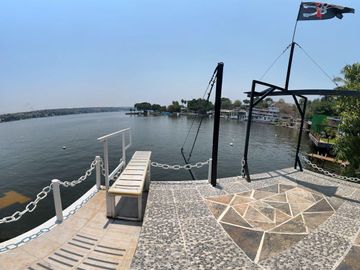 Casa en Venta en Tequesquitengo, Jojutla, Morelos