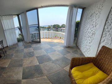 Casa en Venta en Tequesquitengo, Jojutla, Morelos