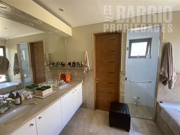 Casa en Venta en Piedra Roja