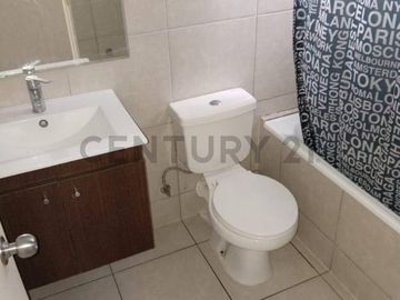 Se vende casa condominio acceso controlado, sector Norte.