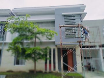 SUPER MEWAH, RUMAH SIAP HUNI DI PUSAT KOTA TEPI JALAN