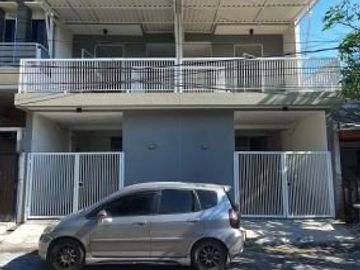 Rumah 3lantai Baru minimalis wisma permai Row 3 mobil 1M-an