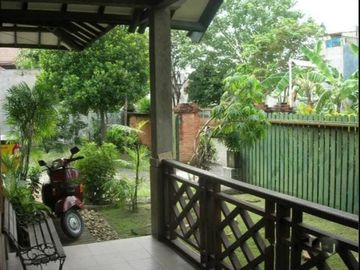 Rumah Dijual Jambangan Surabaya Siap Huni LT
