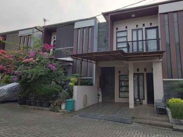 Rumah Ciputat Timur dalam Cluster Cantik Siap Huni