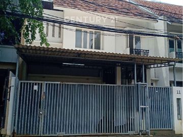 Rumah Bagus Di Cempaka Putih Dekat Dengan Kawasan Kuliner