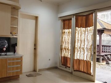 Rumah Bagus Di Cempaka Putih Dekat Dengan Kawasan Kuliner