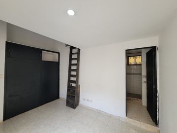 apartamento en venta en ciudad los Álamos. Cod V11453