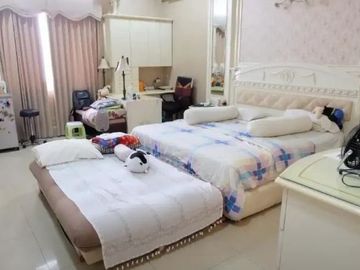 Rumah 3 Lantai Siap Huni Pucang Anom Surabaya