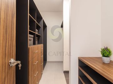 Casa en Zibatá con sala doble altura