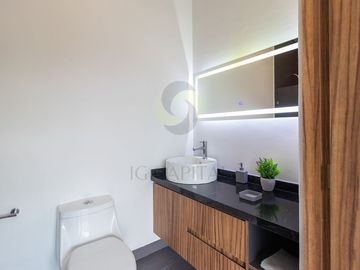 Casa en Zibatá con sala doble altura