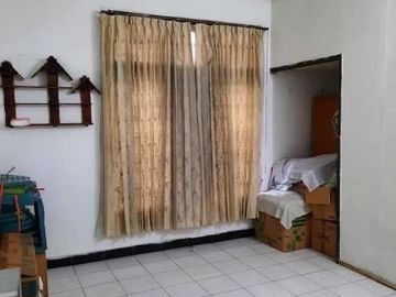 Di jual Rumah tengah kota Jln Jendral Sudirman (dekat Pasar Andir, bisa tembus ke Jendral Sudirman,Pagarsih & Cibadak