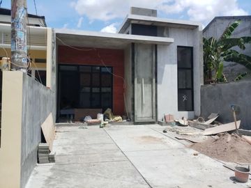 Dijual 2 rumah baru strategis di ciputat serua