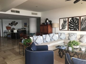 DEPARTAMENTO EN VENTA EN ACAPULCO DIAMANTE MUY AMPLIO