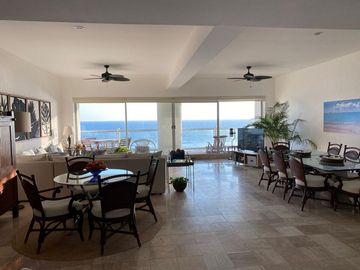 DEPARTAMENTO EN VENTA EN ACAPULCO DIAMANTE MUY AMPLIO