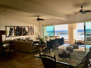 DEPARTAMENTO EN VENTA EN ACAPULCO DIAMANTE MUY AMPLIO