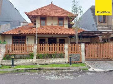 Dijual Rumah Siap Huni 2 Lantai Di Margorejo Indah, Surabaya