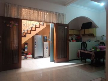 Villa Siap Huni 6 Kamar Tidur Di Dau Batu
