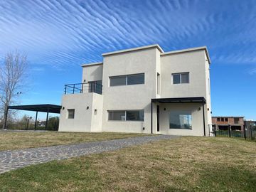 Casa - El Canton - Islas