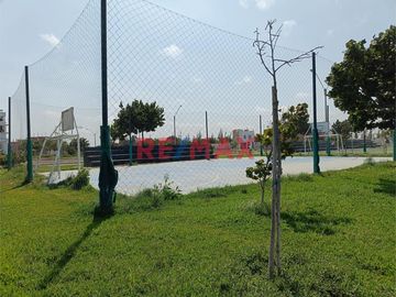 ✨ ¡Oportunidad única de inversión en Monsefú, Chiclayo! ✨

📍 Ubicación privilegiada en la tranquila zona de Menorca, este terreno de 114.05 m² repre