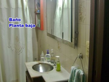 Casa para 2 Familias en venta en Ezpeleta Este