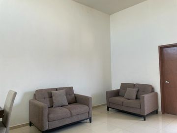 Casa en Venta en Fracc. Colinas del Real, Villa de Álvarez, Colima.