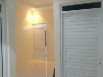 Sepeda motor, kitchen set, bebas banjir di grand duta rancatungku