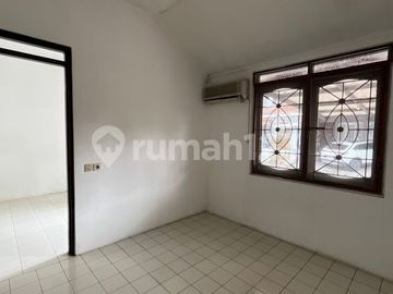 Disewakan Rumah di Lippo Karawaci