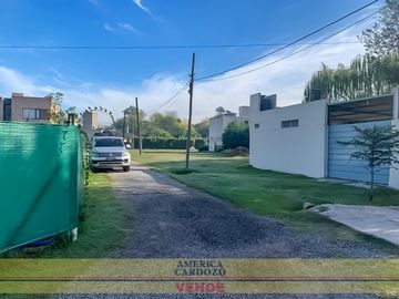 VENDO LOTE BARRIO SEMI CERRADO FRANCISCO ALVAREZ