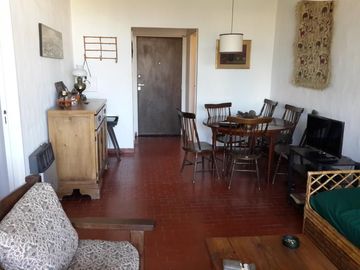 DEPARTAMENTO 3 AMBIENTES. INMEJORABLE UBICACIÓN