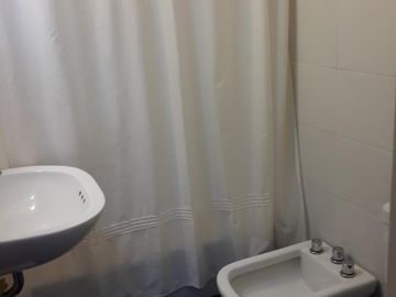 DEPARTAMENTO 3 AMBIENTES. INMEJORABLE UBICACIÓN