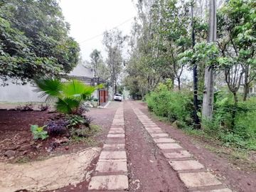 VILLA DI BANDUNG CILEUNYI