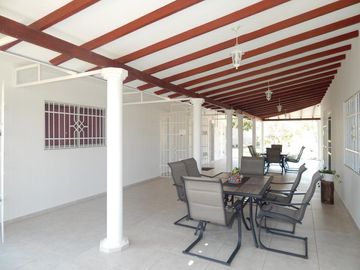 casa campestre en venta en sabanilla. Cod V83206