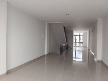 DIJUAL CEPAT !! Ruko Bagus dan Rapih, HargaOk Bisa Nego