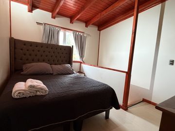 SE ARRIENDA CABAÑA AMOBLADA