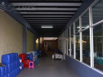 GREAT MAIN STREET BUSINESS / RESIDENCE FOR SALE IN THE HEART OF DOWNTOWN KANCHANABURI!!!