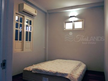 GREAT MAIN STREET BUSINESS / RESIDENCE FOR SALE IN THE HEART OF DOWNTOWN KANCHANABURI!!!