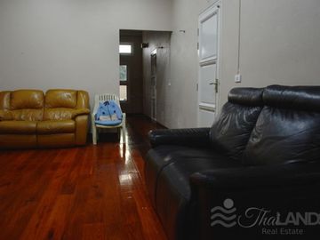 GREAT MAIN STREET BUSINESS / RESIDENCE FOR SALE IN THE HEART OF DOWNTOWN KANCHANABURI!!!