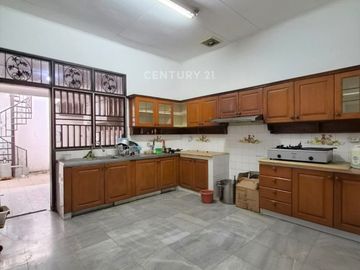 Rumah Hitung Tanah Di Cepete Jakarta Selatan 10830