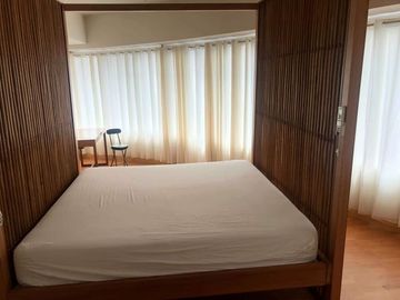 Condominium 3 Bedrooms: 3BR Condo For Sale in One Rockwell West Tower Rockwell Makati City