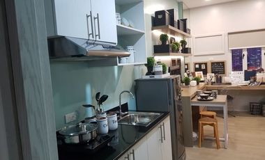 Condo unit for Sale within University Belt