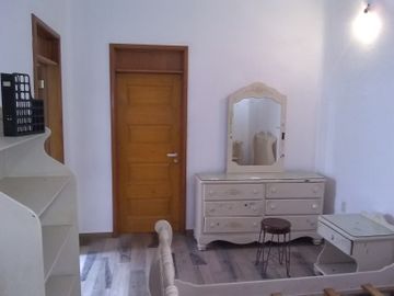 LOCAL EN VENTA MUY CENTRICO