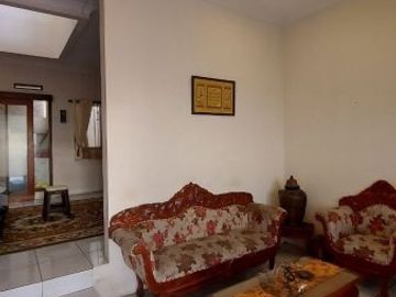 6 Bedroom House for sale