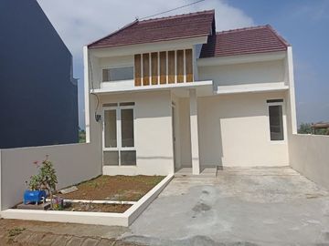 Promo Rumah Siap Huni Free Biaya Lain Lain di Wendit Malang